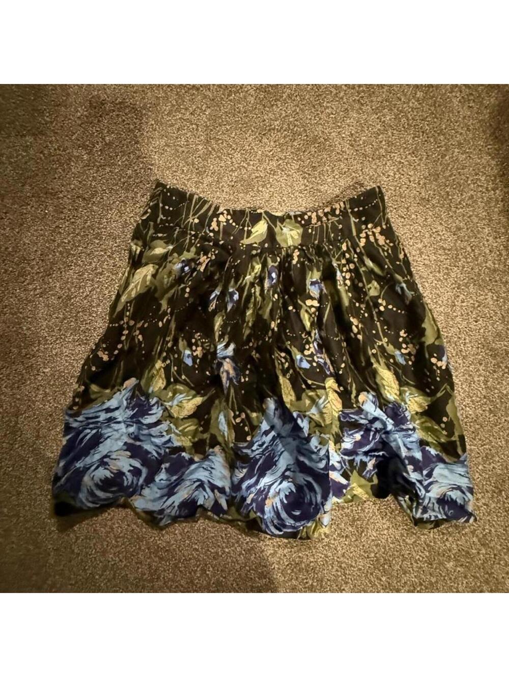 LOFT y2k multicoloured floral skirt roses blue black Size 4 #floral #summer